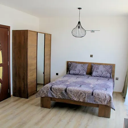 студио в комплекс нестинарка Apartmán