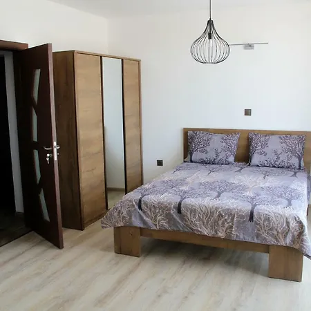 студио в комплекс нестинарка Apartment